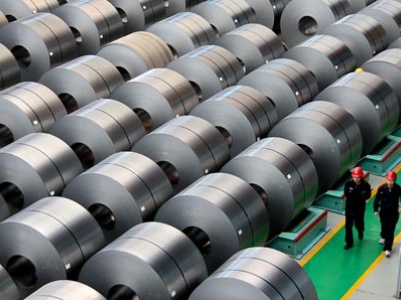China keeping close eye on US probe of steel, aluminum import