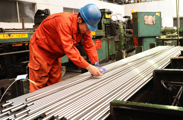 Domestic steel prices fell slightly below the stage of the im