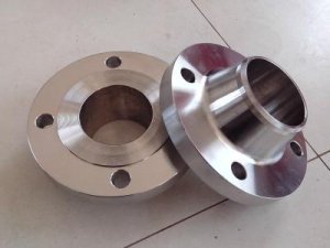 Difference between butt welding flanges with neck and neck fl